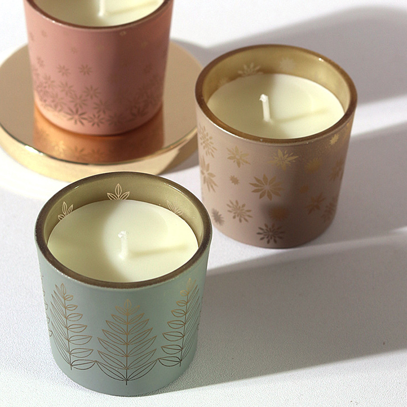 Candle Fragrance - カラフルなセラミックキャンドル、クリエイティブなホームフレグランス、彫刻ガラスカップ、カラフルな小さな花キャンドル